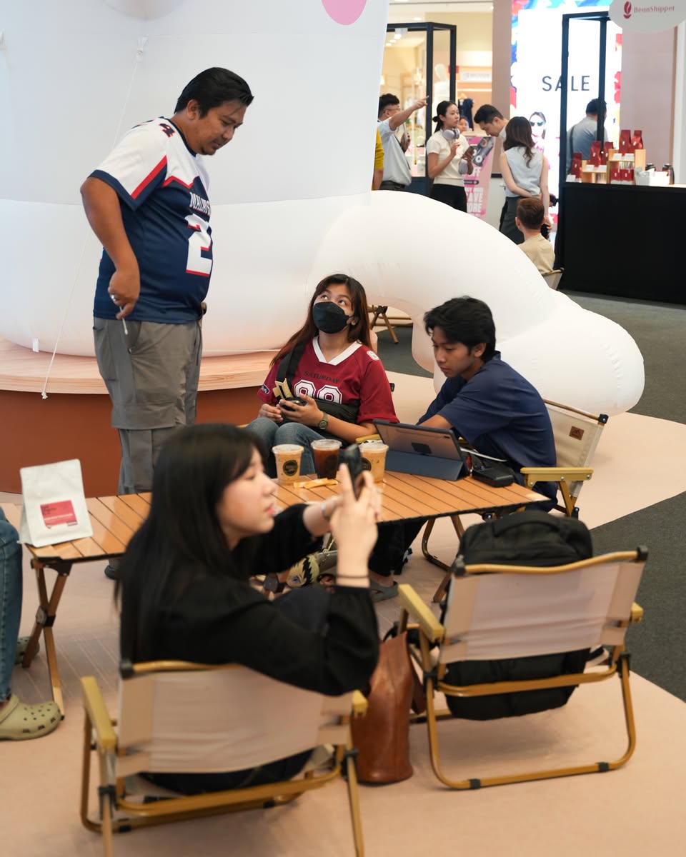 Attendees enjoying the vibrant atmosphere at LaLaport Coffee Fest 2025