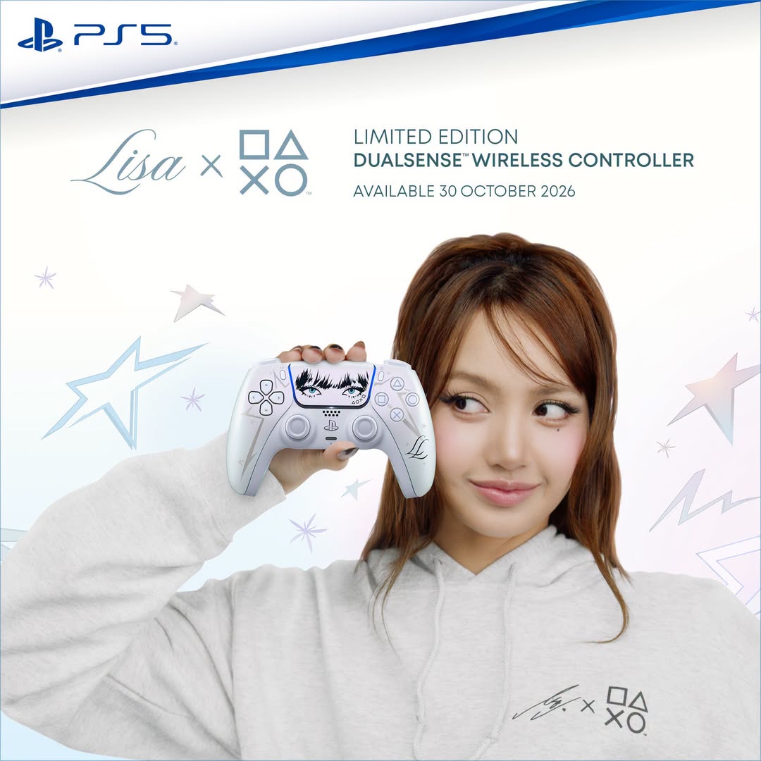 Lisa x DAISO limited-edition DualSense wireless controller