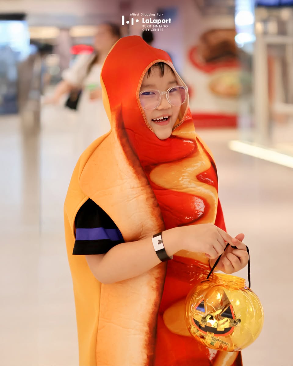 Children enjoying a Halloween themed activity