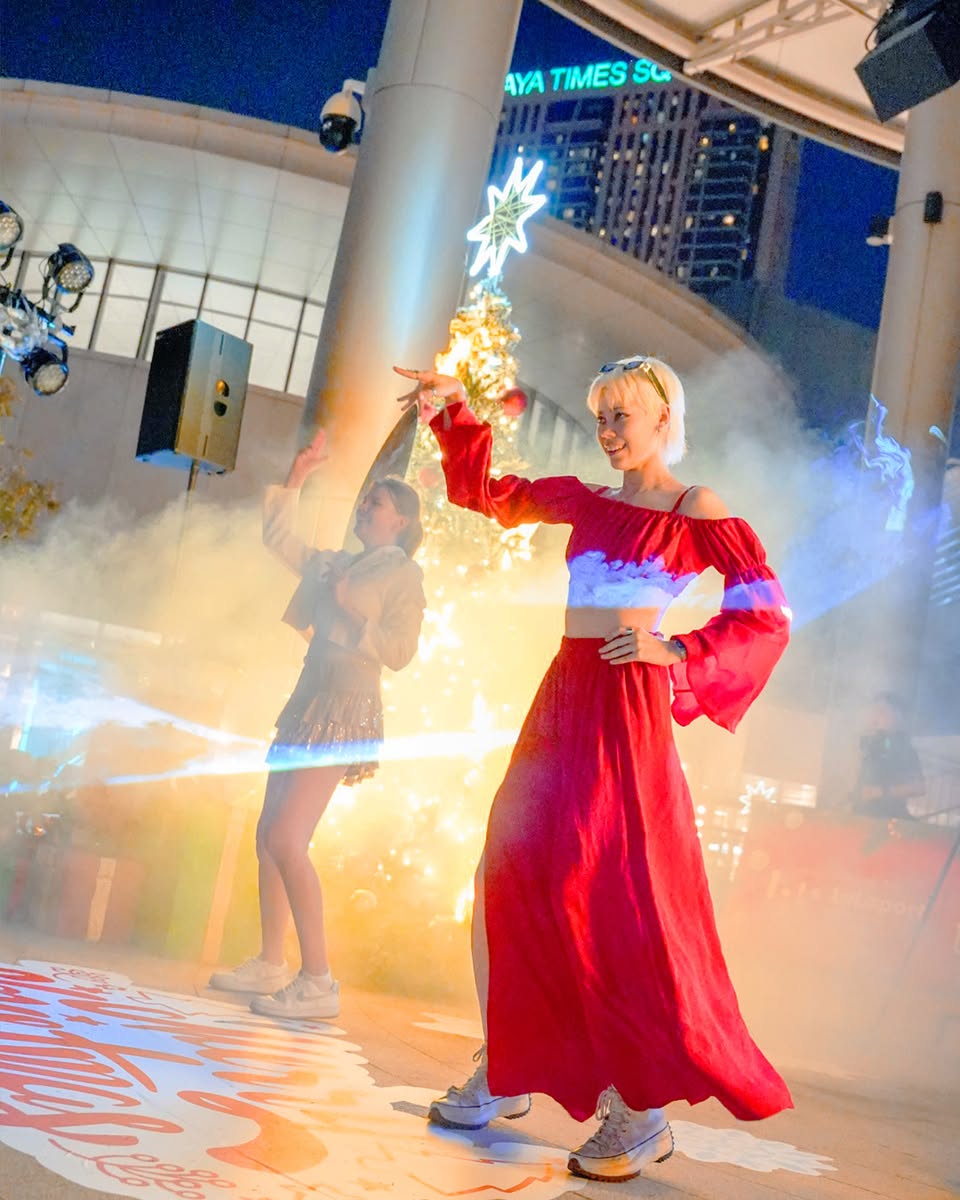 Attendees participating in a Christmas workshop