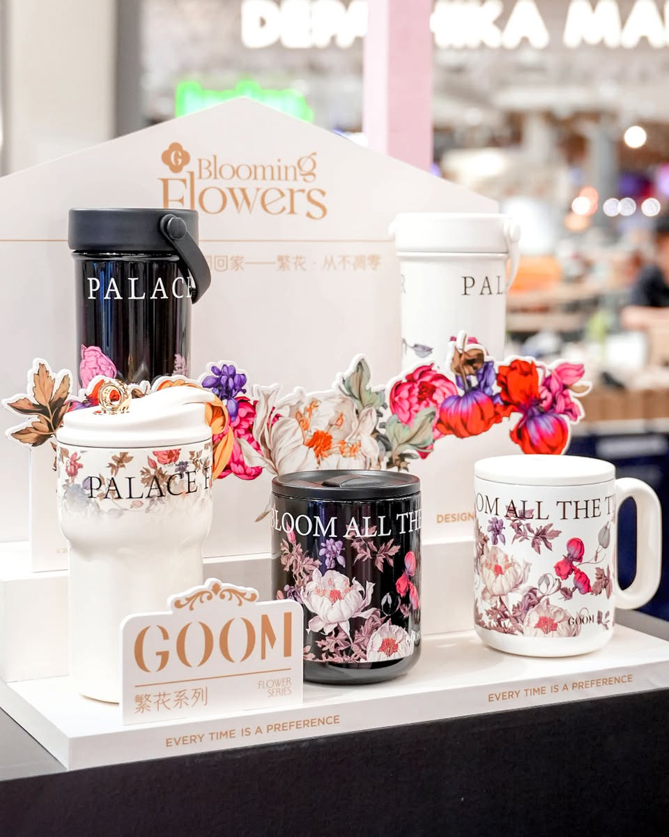 GOOM Pop-up event display showcasing streetwear fashion