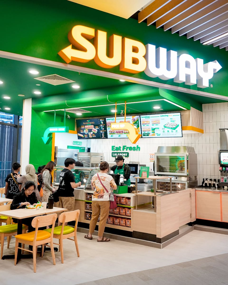 Subway store opening at LaLaport BBCC