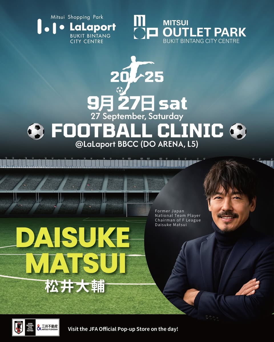 Daisuke Matsui demonstrating football skills to participants