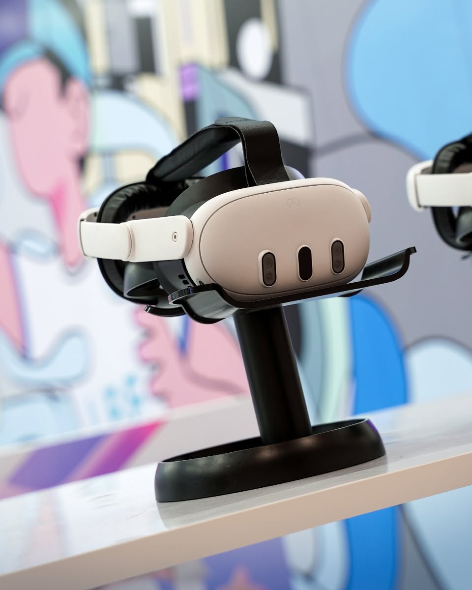 An individual enjoying the immersive flying cinema at Starverse, shown with a VR headset and motion platform.