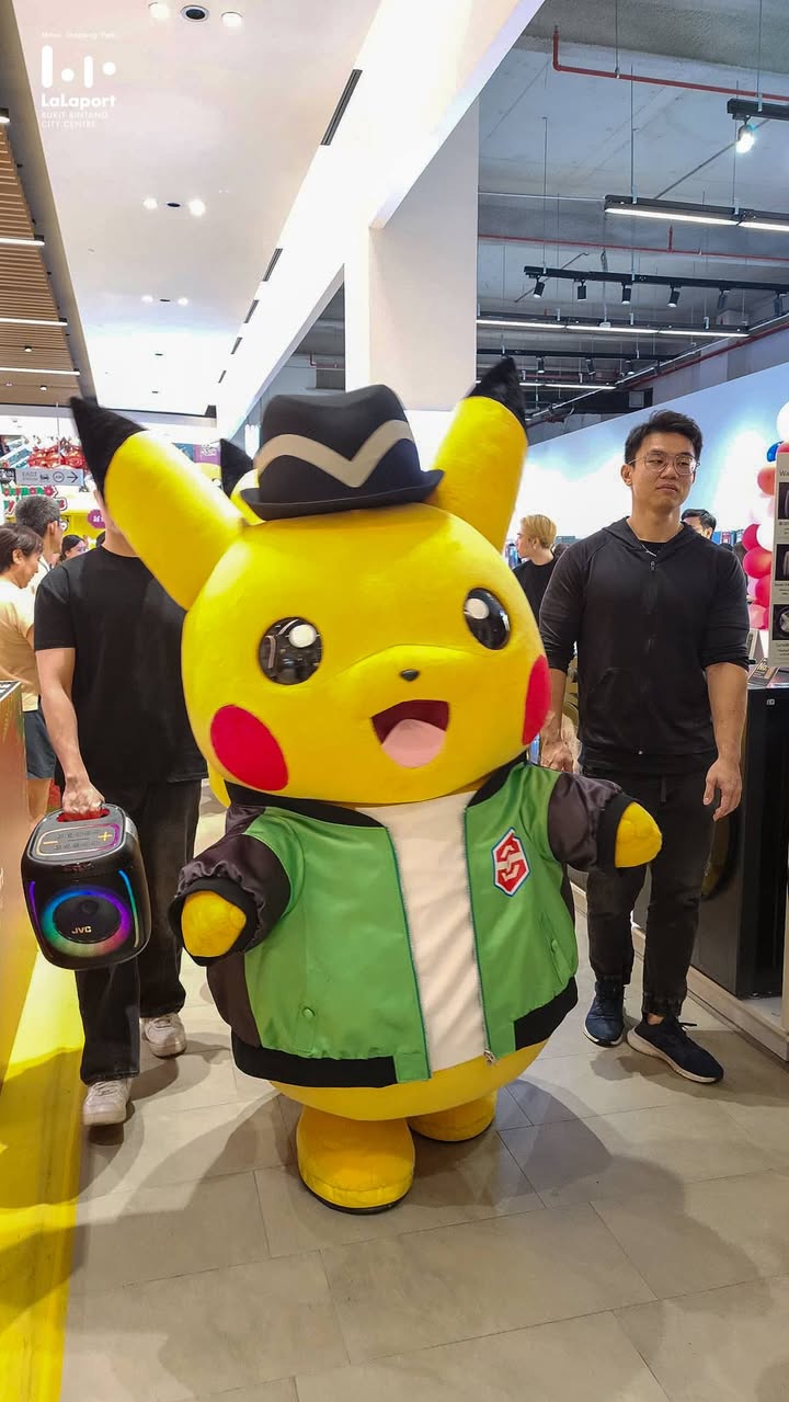 Pikachu in a unique Team ZA costume at LaLaport BBCC