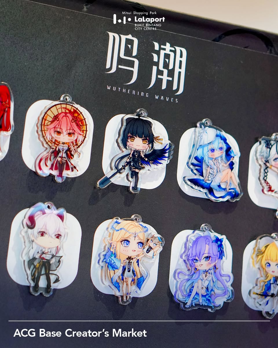 Attendees enjoying the creative atmosphere at ACG BASE