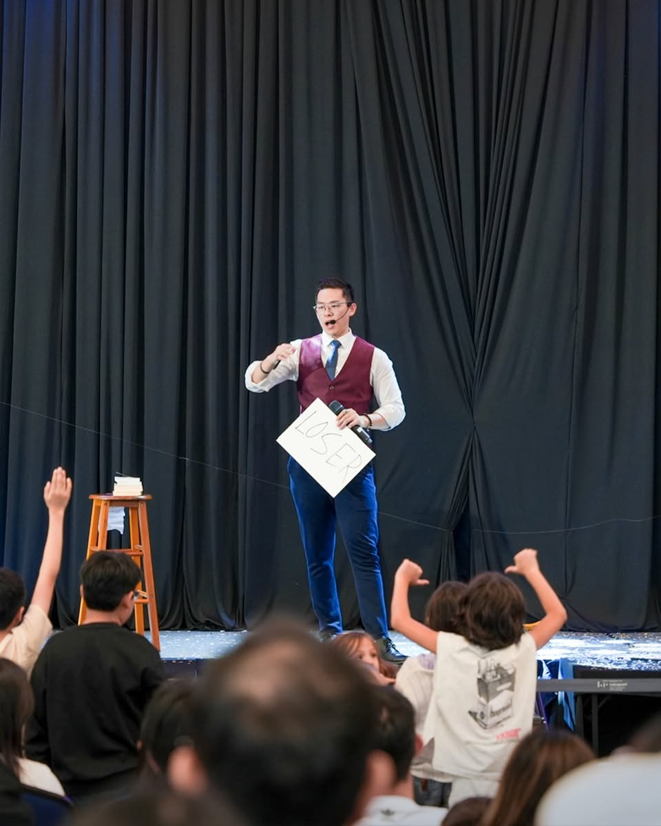 The lively atmosphere of MagicFest Malaysia at LaLaport BBCC, filled with attendees.
