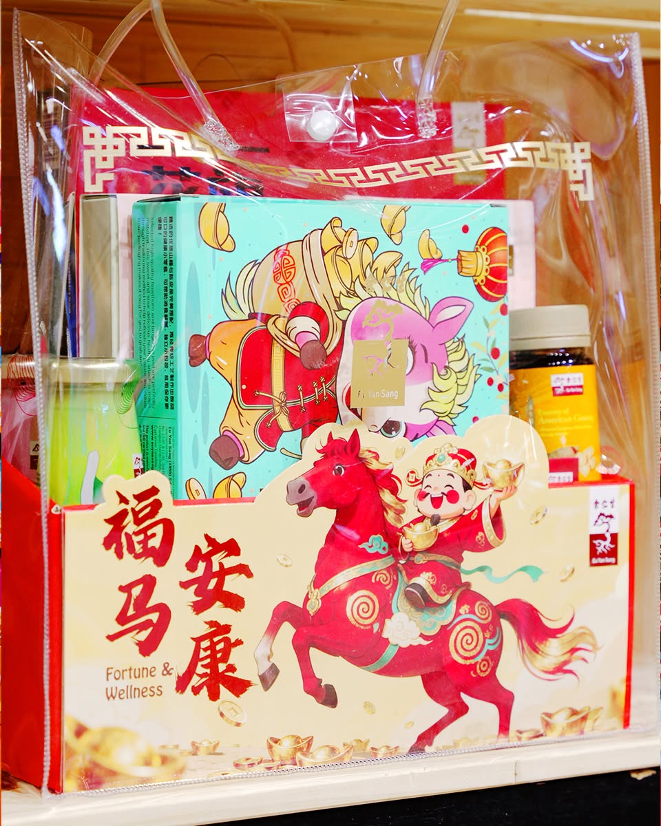 Shoppers browsing the Jaya Grocer pop-up at LaLaport BBCC