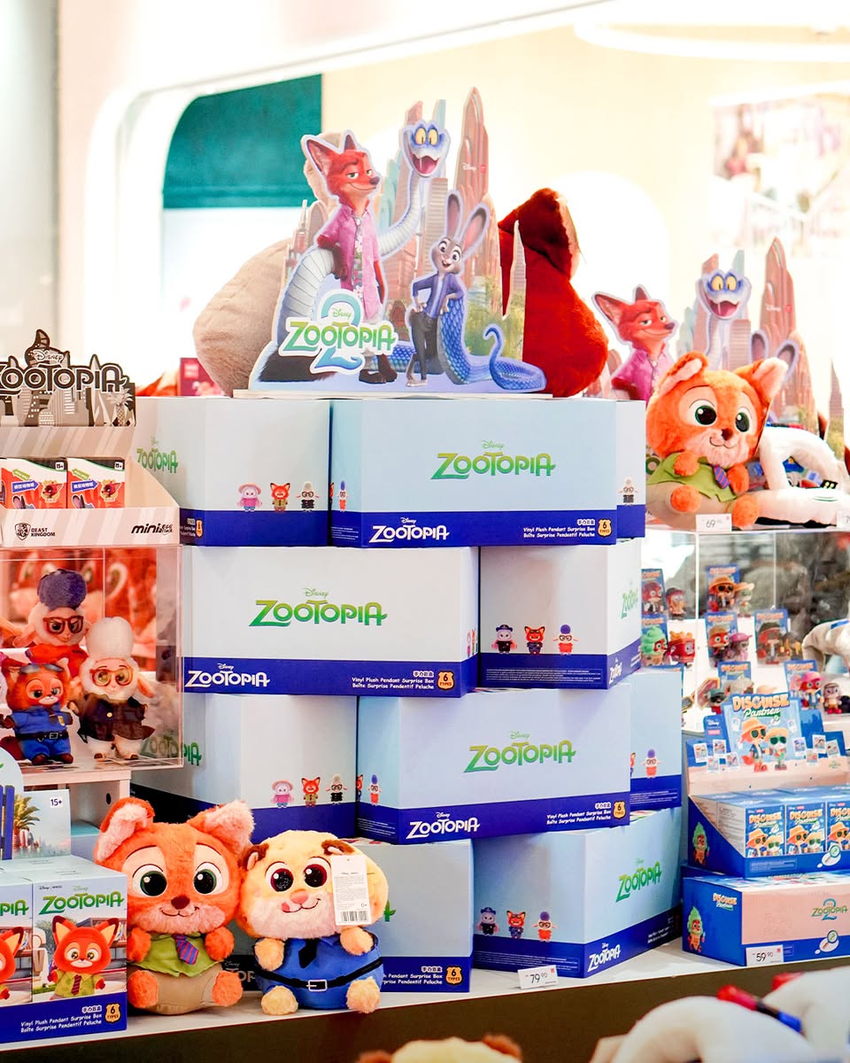 MINISO Christmas Pop-Up display featuring festive merchandise