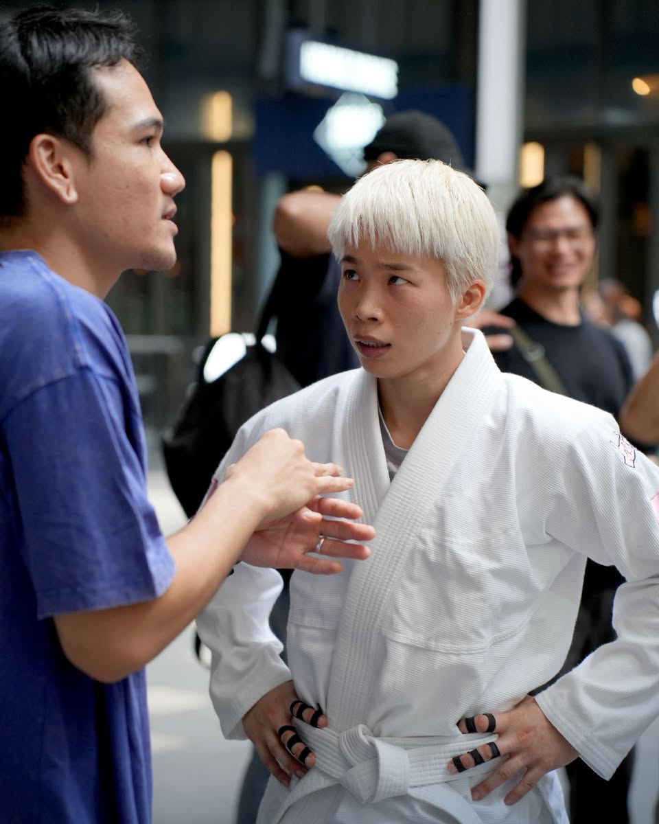 High-energy BJJ demonstration at WoW Plaza