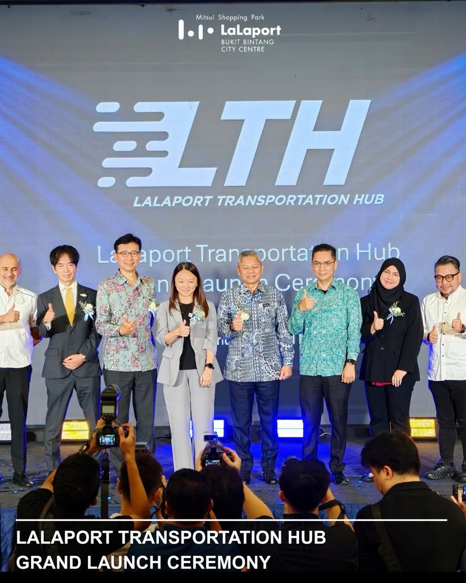 LaLaport Transportation Hub Grand Launch Ceremony stage
