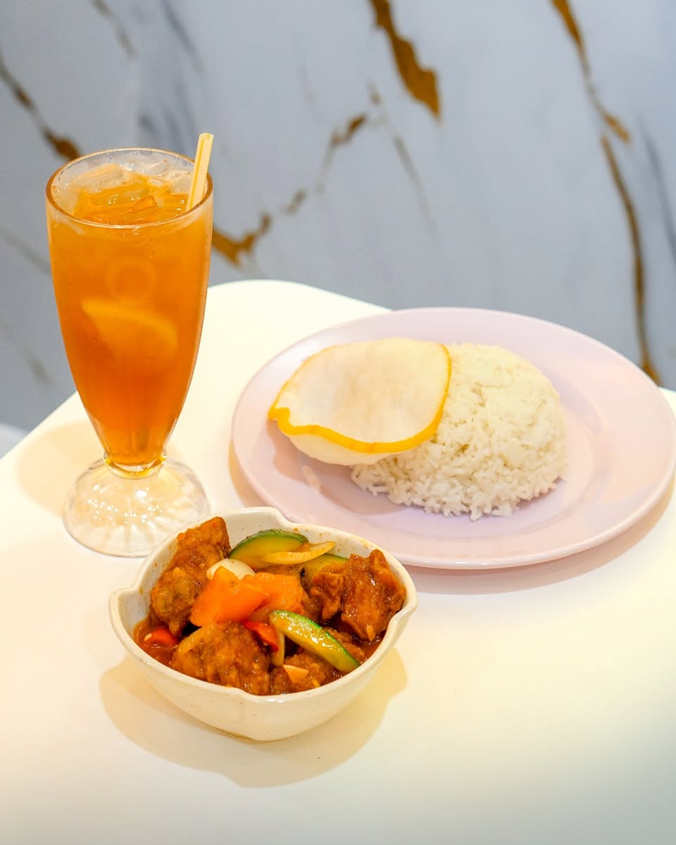 Delicious dish served at Syok Makan