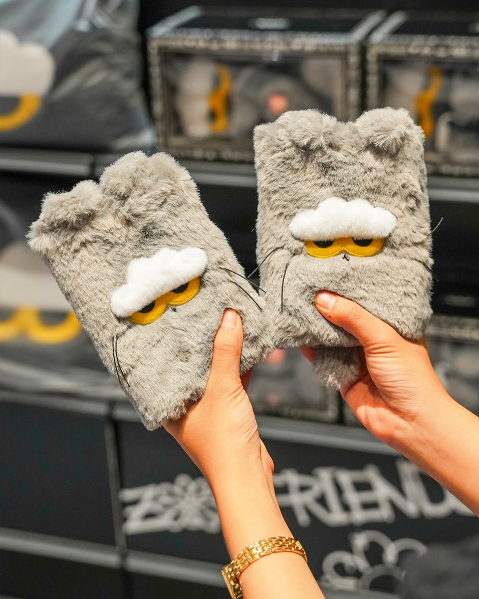 G-Dragon's original characters ZO&FRIENDS